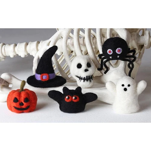 Ashford Needle Felting Kit - Halloween 2 Ashford Needle Felting Kit - Halloween - Image 2
