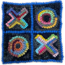 Beginner Rug Hooking Kit - X's & O's
