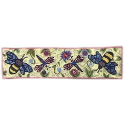 Rug Hooking Kit - Bee Table Runner